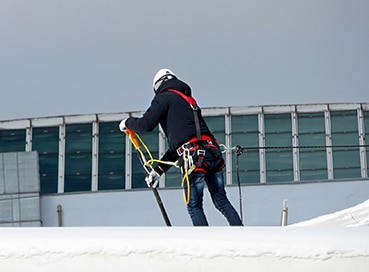 Flat Roof Snow Removal
