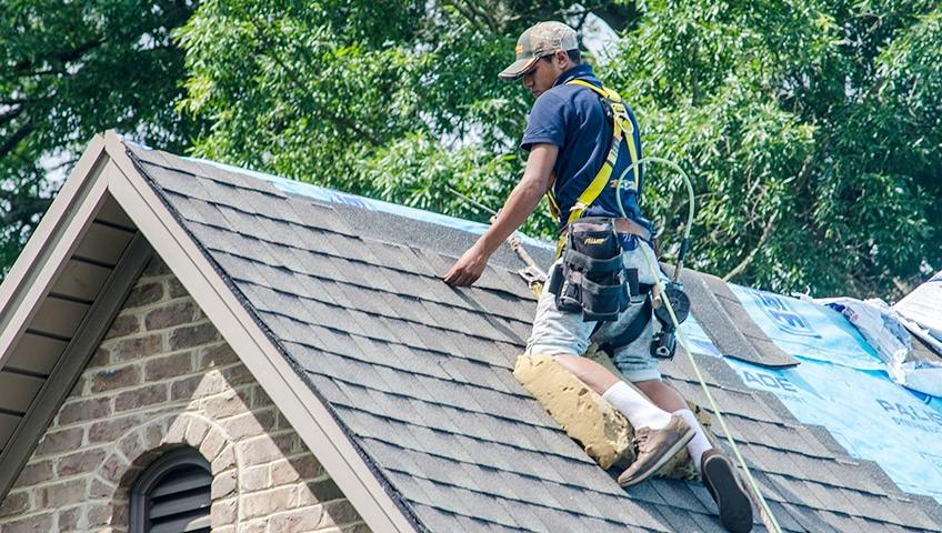 When to Fix Your Roof and the Average Cost of Repairs