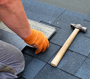 Expert Tips for Emergency Roof Repair in Toronto